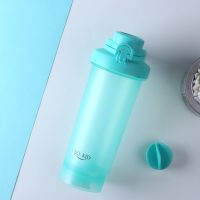 高颜值摇摇杯搅拌杯蛋白粉果汁奶昔杯运动防摔耐热水高温太空杯子 青蓝色 700ML(附带同色系摇摇球)