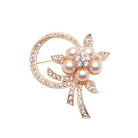 胸花胸针高档女款可爱日系防走光扣针珍珠大气别针固定衣服配饰品 米白色