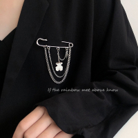 小熊链条胸针时尚个性网红小众设计感别针西装配饰ins冷淡风扣针 小熊胸针