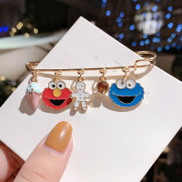 胸针ins潮小别针可爱卡通个性挂件衣角打结扣徽章防走光神器批發 11#蓝红芝麻