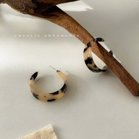 s925银针豹纹耳钉2021年新款潮韩国简约冷淡风耳环复古港风耳饰女 豹纹耳圈耳环-925银针