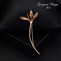 韩国简约花朵植物女士胸针手绘荷花立体优雅西装胸花气质披肩扣 焦糖咖色