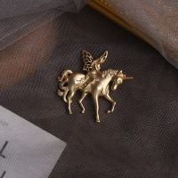 兔子先生可爱仙气磨砂金复古镶钻月神独角兽小仙女ins胸针胸花 金色独角兽