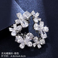 水钻花朵胸针女蝴蝶胸花气质妈妈别针扣高档西服衣服毛衣配饰百搭 月光蝶胸针-银色
