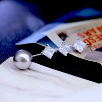 时尚正方锆石防走光小胸针毛衣针织装饰胸针别针扣 2#正方锆石灰珠1.2cm