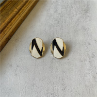 复古港风年代耳钉925银针黑色经典珐琅釉手绘耳饰耳环女 黑色手绘耳钉 银针2.1*3cm