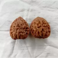 !锻炼手指 健身球 花椒木 按摩球 活动手指 花梨木保健球 一对装文玩核桃