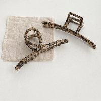 DOUDOUSTORE发夹2020年新款潮豹纹抓夹后脑勺大号发夹子优雅发饰 交叉