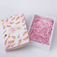 礼品盒子伴手礼物盒子送男女友精美口红女生礼盒包装盒ins风大号 大号22*15*5cm 羽毛+礼袋+拉菲草+花束+灯+贺