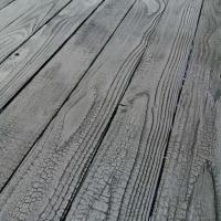 黑色爆裂纹原木板材装饰实木墙板烈纹板木板纹板木火灾板碳化木 宽10.5厚20