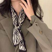 丝巾搭西装小长条气质黑白色春秋搭衬衫法式复古百搭小领巾围巾女 气质黑白色小丝巾