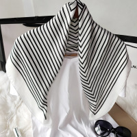 秋冬季百搭职业小方巾时尚小丝巾围巾韩版简约装饰小领巾头巾女潮 TT70-条纹白色