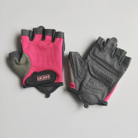 健身手套运动男女防滑护腕半指哑铃器械训练动感单车户外骑行攀岩 玫红色 S