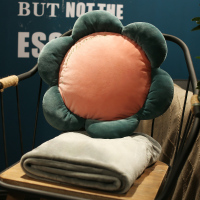 办公室花朵抱枕被子两用汽车车载折叠午睡毯子枕头神器车内二合一 绿花瓣 暖手抱枕+绒毯 100*170厘米(可拆洗,收藏下