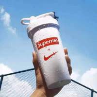 男摇摇杯女蛋白粉代餐奶昔搅拌杯健身运动水杯刻度便携搅拌球杯子 纯白SUP600Ml 送球+杯刷