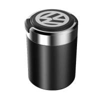 车载烟灰缸汽车金属烟灰缸不锈钢灭烟带盖LED灯车用汽车用品大全 时尚黑 大众[金属内胆]