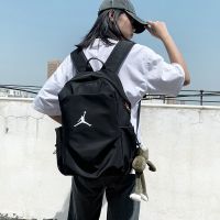 韩版双肩包男时尚潮流男士电脑包旅行初中高中大学生书包休闲背包 AJ黑色【升级款】 包包+青蛙挂件