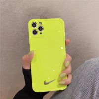 荧光苹果x手机壳耐克iPhone11pro手机壳潮牌个性8plus全包摄像头X 相框 小勾子荧光绿 苹果7/8/SE