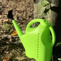 塑料大洒水壶浇花壶加厚淋水壶家用浇花喷壶长嘴园艺喷水壶小花洒 5L/绿花壶(+肥料营养液
