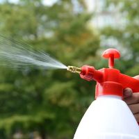 浇花喷壶喷雾瓶园艺家用洒水壶气压式喷雾器小型压力浇水壶喷水壶 白色水壶1.5+整个备用喷头