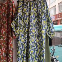 韩版加长加肥款罩衣男女工作防尘防污工作服厨房家居轻微防水围裙 加长防水蓝色迷彩 一件(拍二送一付套袖随机送)