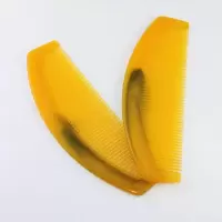 精品牛筋折不断牛筋梳 造型梳梳子 塑料牛角梳子 两把梳子