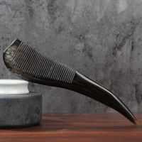 牛角梳子天然手工黑水牛角梳牦牛角梳长发家用防按摩男防脱发静电 黑牛角梳26*5.5cm(3) 天然牛角纯色或花色