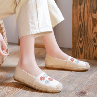 婕秘民族风老北京绣花鞋春秋平底女布鞋亚麻透气渔夫鞋软底少女鞋