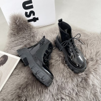 婕秘伊努特英伦风马丁靴女ins潮2021新款春秋单靴黑色厚底五孔炸街短靴