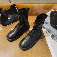 婕秘软皮马丁靴女秋季薄款英伦风2021年新款百搭短靴子春秋单靴ins潮