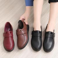 旺奈(WANGNAI)妈妈鞋真皮胖脚大码女鞋平底中老年女皮鞋中年妇女单鞋老人加肥胖宽大号平跟老太太鞋