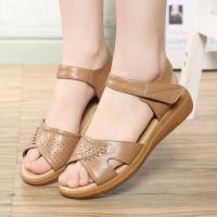 旺奈(WANGNAI)豪杰奔驰平底妈妈凉鞋真皮软底中老年女凉鞋舒适老人鞋女装夏季皮凉鞋中年女士平跟大码女鞋牛皮