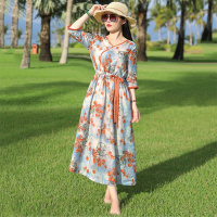 恋泽芯新款2021夏季旅行文艺印花气质显瘦V领系带收腰仿苎麻宽松连衣裙