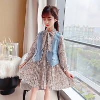 乌鹿女童套装裙春款2021年儿童装春装女中童洋气牛仔马甲碎花裙两件套