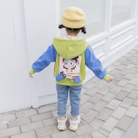 乌鹿童装女童外套洋气秋装2021新款中小童女宝宝春秋休闲上衣开衫连帽童装