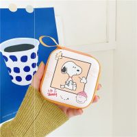 卡通创意耳机收纳包可爱U盘数据线充电器收纳盒迷你零钱包防摔潮 大方包[8.5*8.5] 叹气史努比