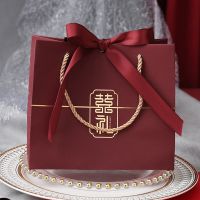 2021结婚喜糖盒手提式喜糖袋伴手礼盒中国风手提袋新娘回礼手拎袋 手提袋(酒红喜礼-酒红丝带) 小号10个装