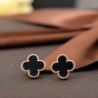 日韩气质四叶草项链手链耳钉三件套百搭闺蜜学生手镯耳环锁骨链女 四叶草 耳钉 自带【透明opp袋装】