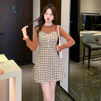 权小威 气质小香风套装两件套2022秋法式复古洋气千鸟格吊带连衣裙女