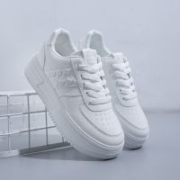 权小威 小白鞋女2022新款板鞋女小众设计感透气韩版鞋子女百搭学生