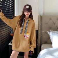 权小威 2023奶系穿搭休闲卫衣女初春叠穿街头港味慵懒风复古chic上衣