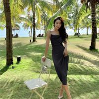 权小威 2023新款夏季吊带连衣裙女纯色气质开叉褶皱显瘦吊带裙