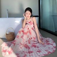 权小威 挂脖无袖连衣裙女夏季设计感晕染立体高级感花朵小个子仙气吊带裙