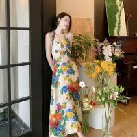 权小威 夏新法式复古浪漫艺术感裙子小众设计挂脖连衣裙