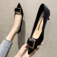 权小威 中跟单鞋女2023新款春季仙女风韩版水钻方扣细跟高跟鞋尖头时装鞋