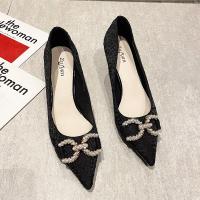 权小威 单鞋女网红2023春秋新款尖头浅口时尚高跟豆豆鞋晚晚风温柔鞋瓢鞋