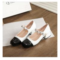 权小威 抖音玛丽珍女鞋2023年新款方头浅口高跟鞋复古小皮鞋粗跟单鞋女