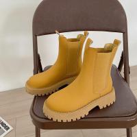 权小威 切尔西靴女英伦风大靴2023夏季新款短靴驼色复古烟筒厚底马丁靴