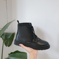 述雅马丁靴女薄款英伦风2021新款百搭黑色帅气短筒机车靴春秋单靴