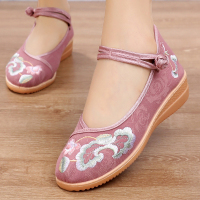 苏芈古风绣花鞋女老北京布鞋女鞋坡跟软底红色新娘布鞋春秋妈妈绣花鞋